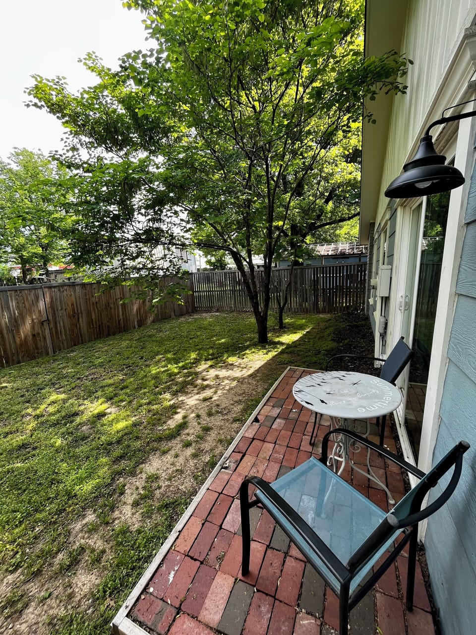 Outdoor dining