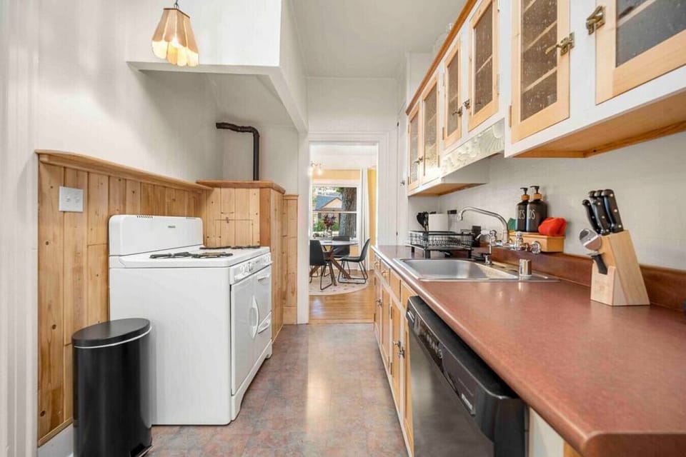 The kitchen has all modern amenities any guest would need