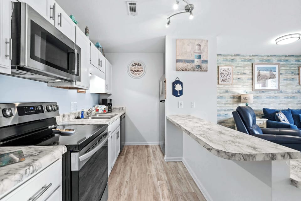 Fully Stocked Kitchen