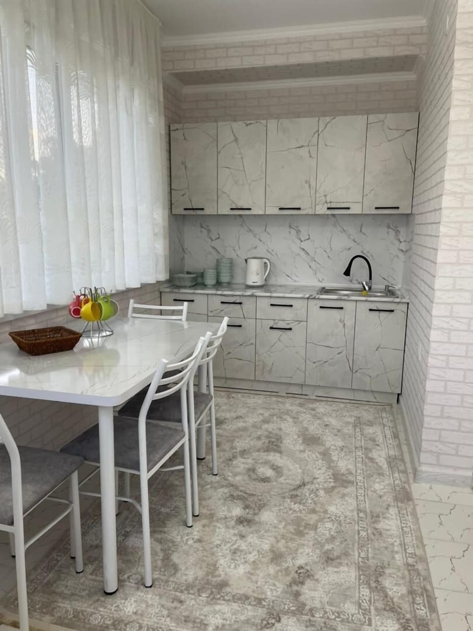 Classic Quadruple Room | Private kitchen