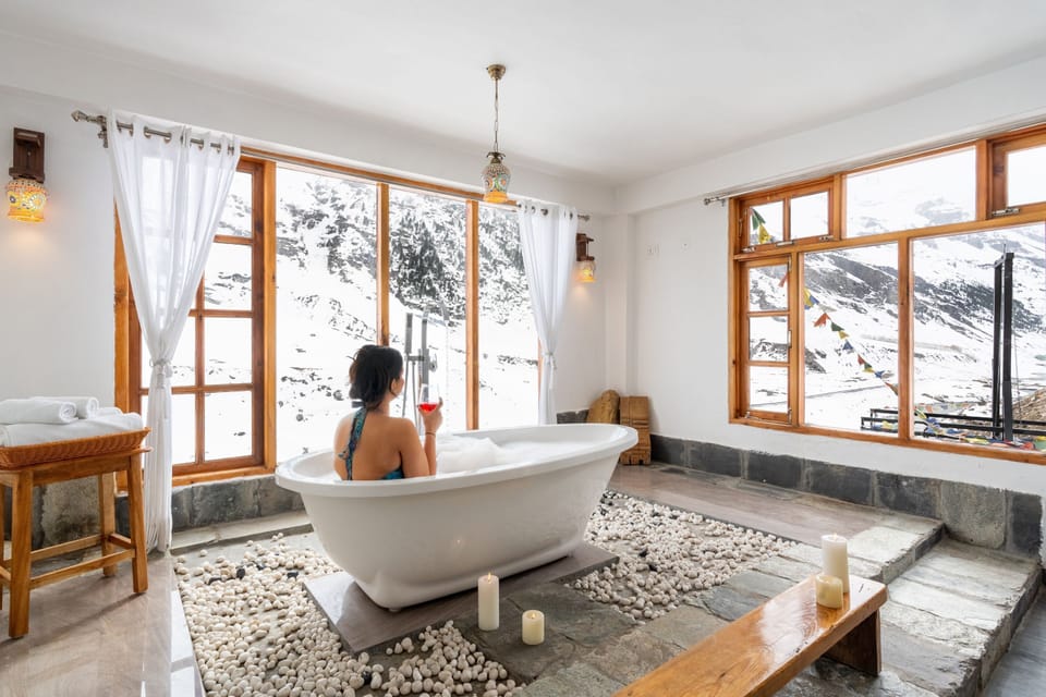 Presidential Suite | Deep soaking bathtub