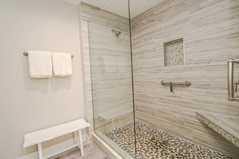 Seaside at Anastasia St. Augustine Walkin Shower