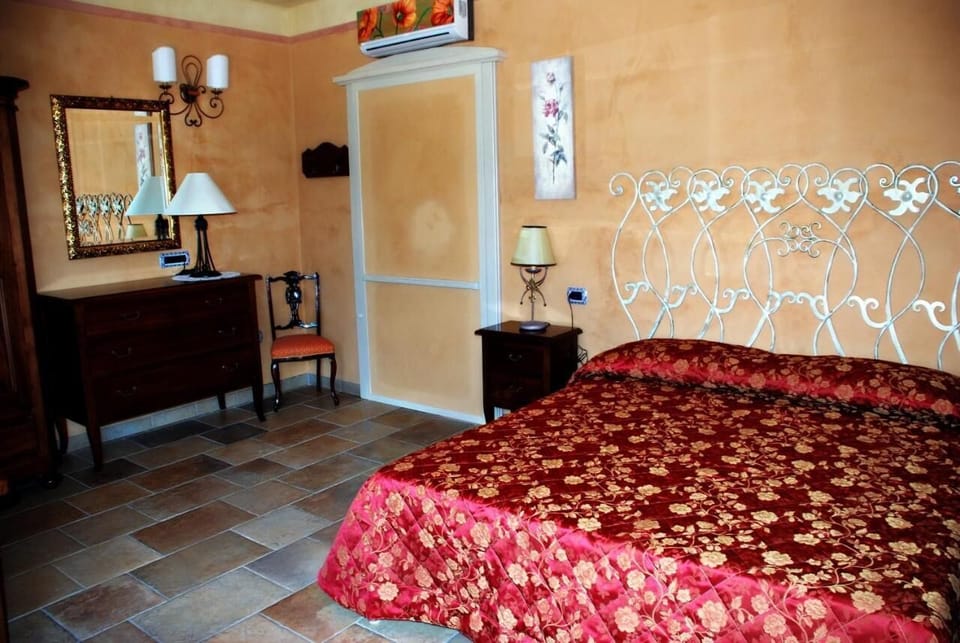 Double Room | Soundproofing, free WiFi