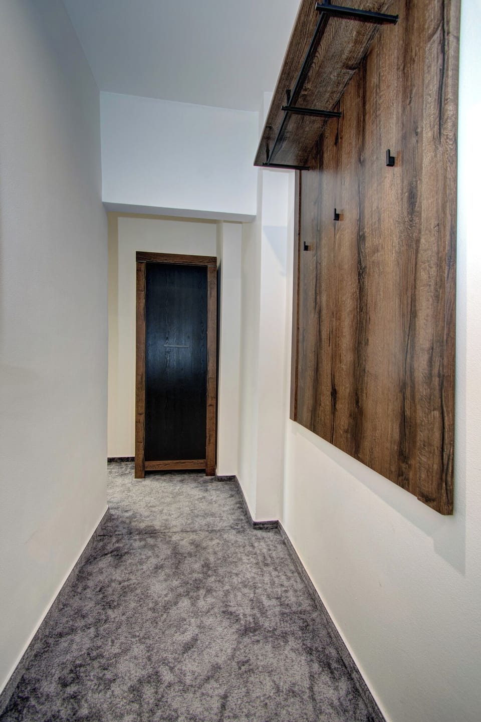 In-room safe, soundproofing, free WiFi