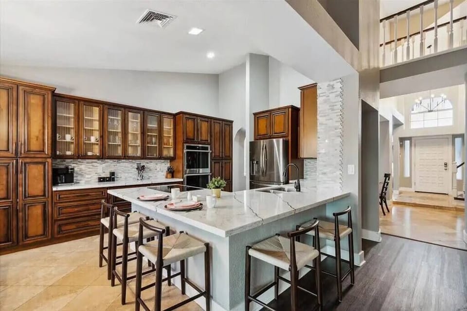 View of the kitchen, great place to cook, hang out, seats 5