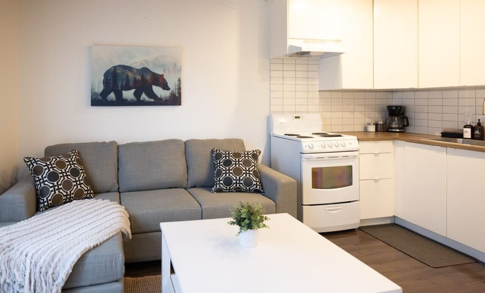 Come step in to your treetop escape in Creekside Village with an `Unbeatable location.`- Allen