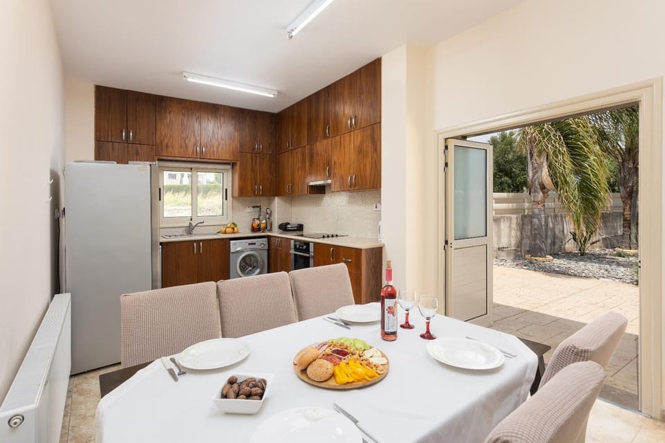 Equipped kitchen