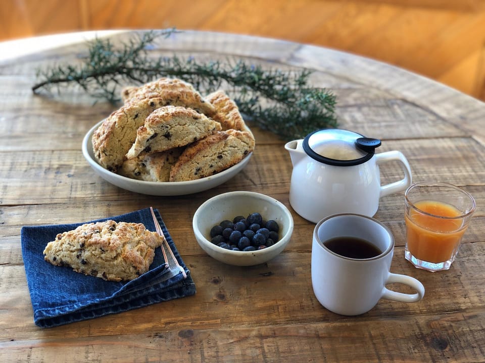 Daily cooked-to-order breakfast for a fee