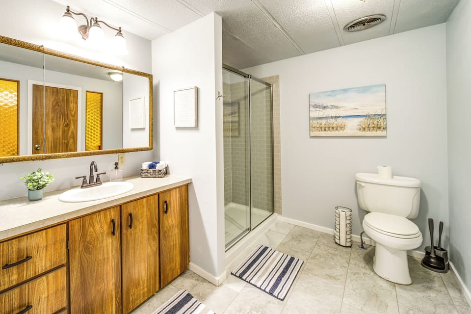 En-Suite Bathroom