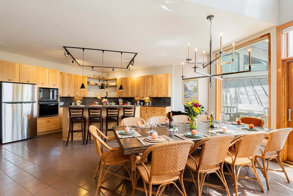 3rd Level Kitchen and Dining Area