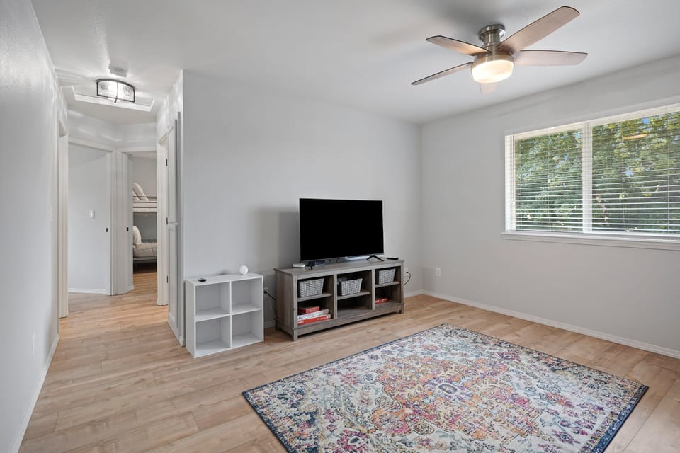 House, 4 Bedrooms | Interior