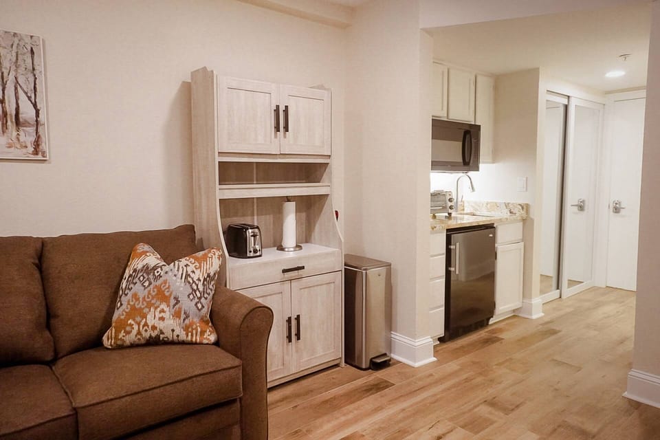 Kitchenette with all the supplies you need