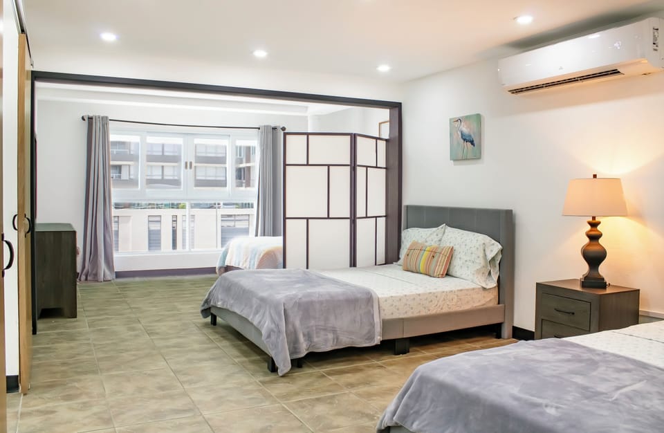 Apartment | Premium bedding, down comforters, pillowtop beds, free WiFi