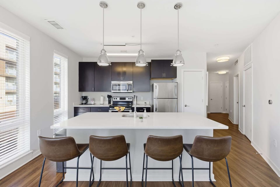 Apartment, 3 Bedrooms | Private kitchen | Fridge, microwave, oven, stovetop