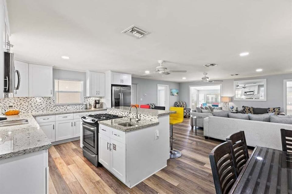Open concept living at its finest.