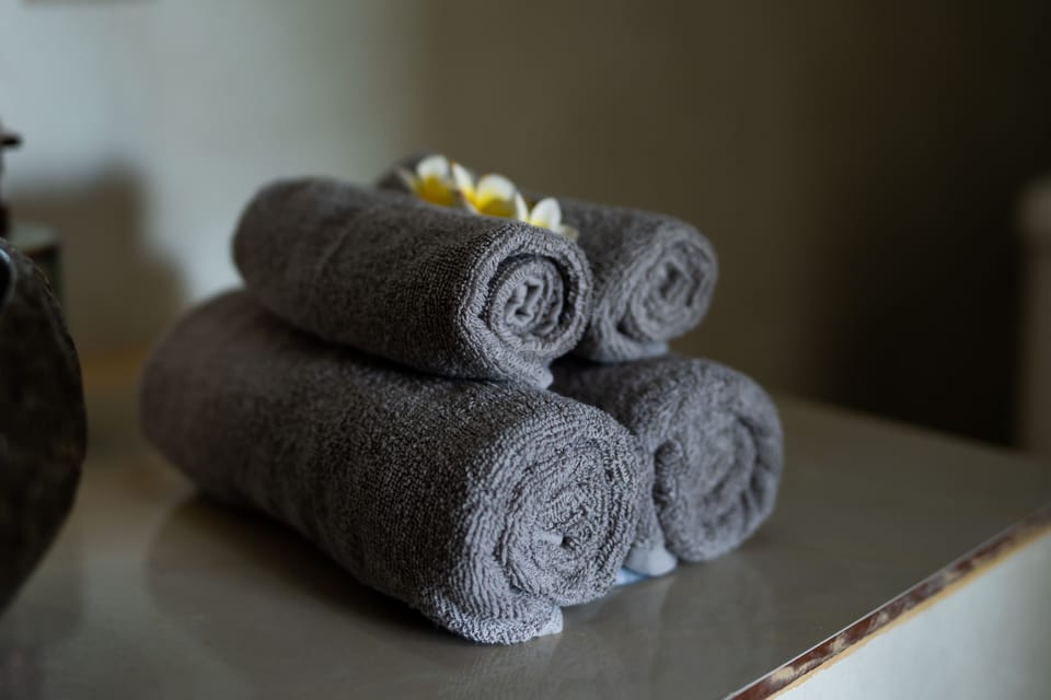 Bathroom amenities