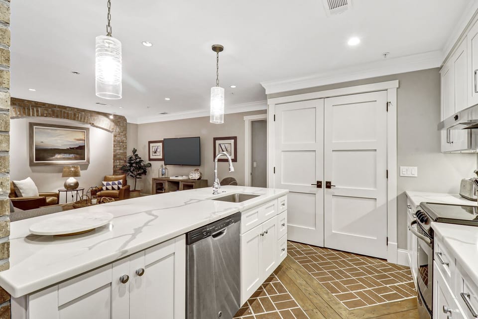 103 Seacrest | Kitchen - 103 Seacrest | Kitchen