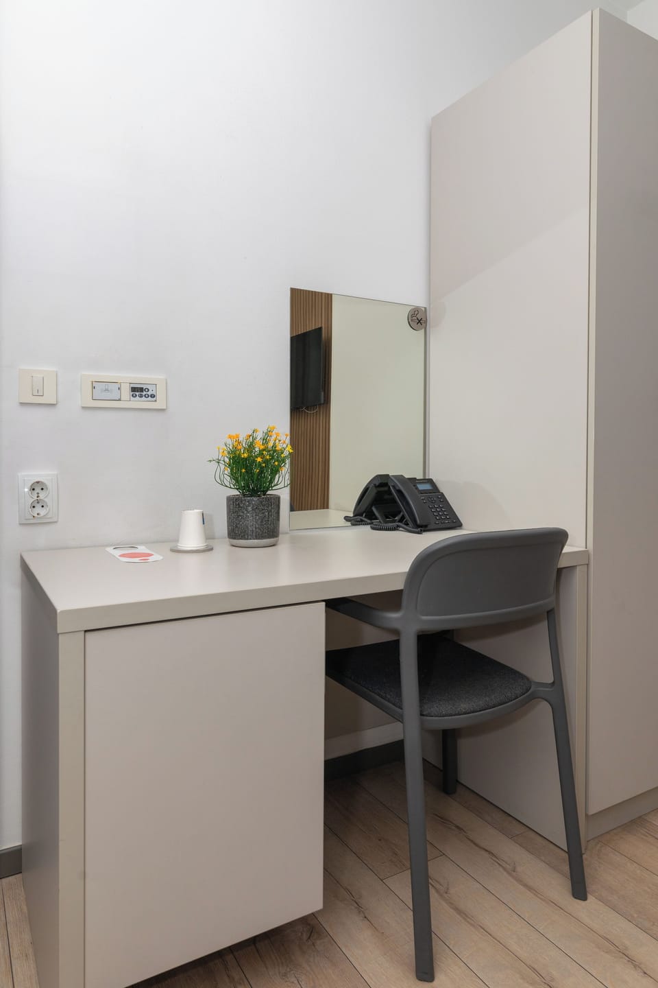 Economy Double Room | In-room safe, desk, laptop workspace, blackout drapes