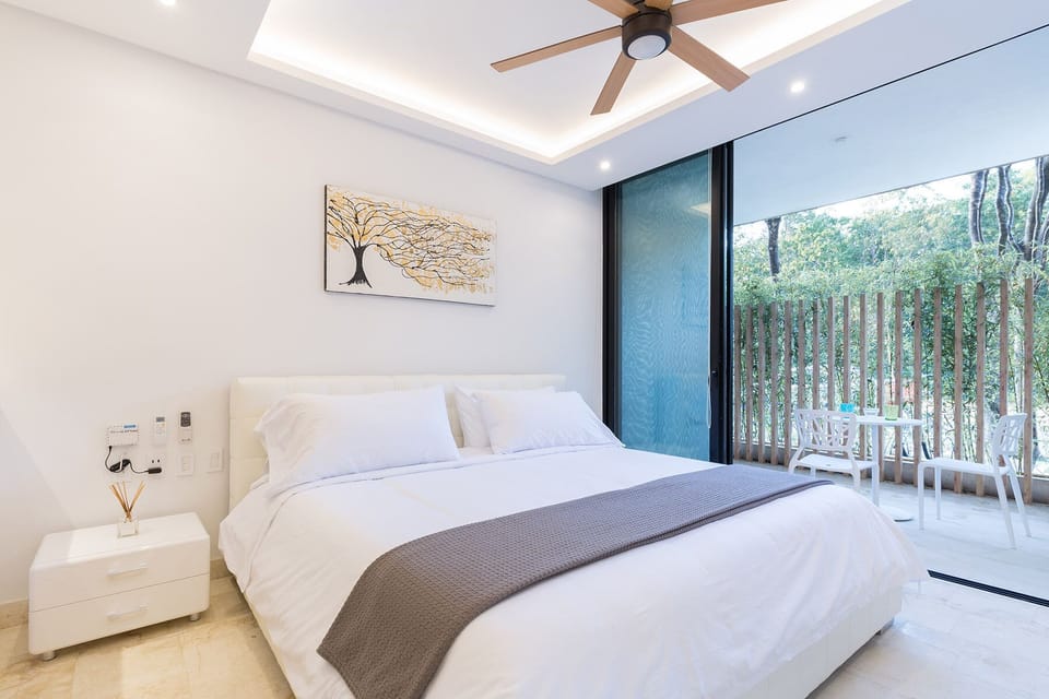 Basic Apartment | 1 bedroom, in-room safe, desk, free WiFi
