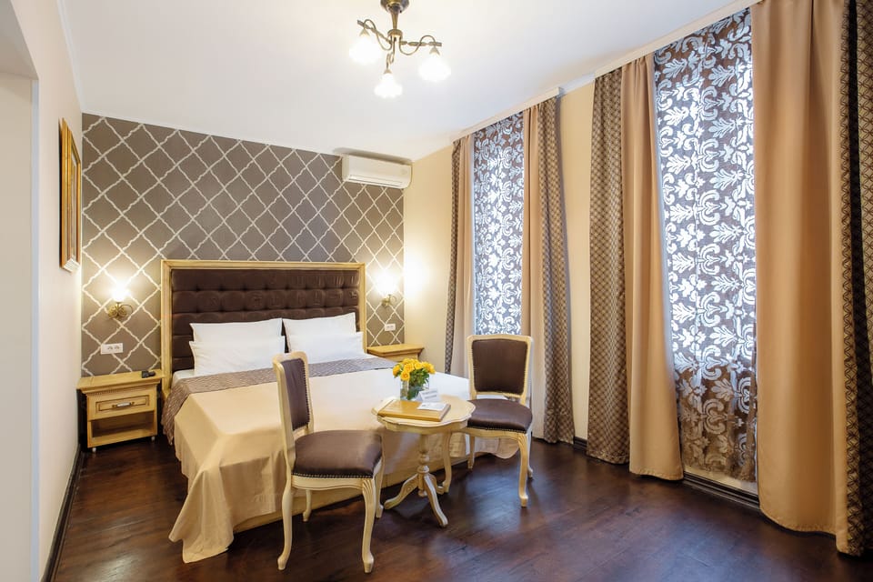 Standard Double Room | Pillowtop beds, minibar, desk, iron/ironing board