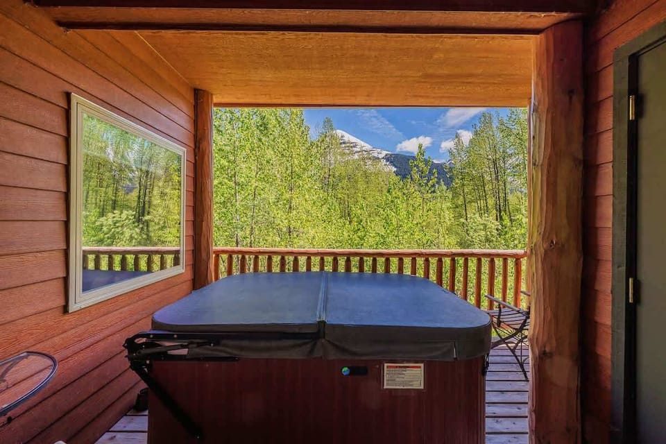 Hottub with a View! 