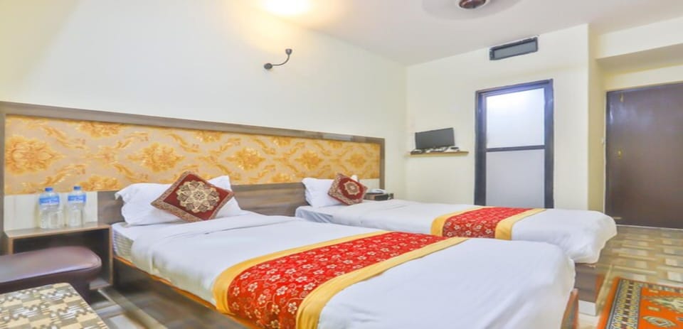 Twin Room | Free WiFi, bed sheets