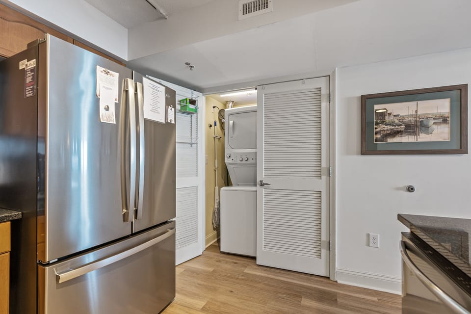 Washer & Dryer In Unit