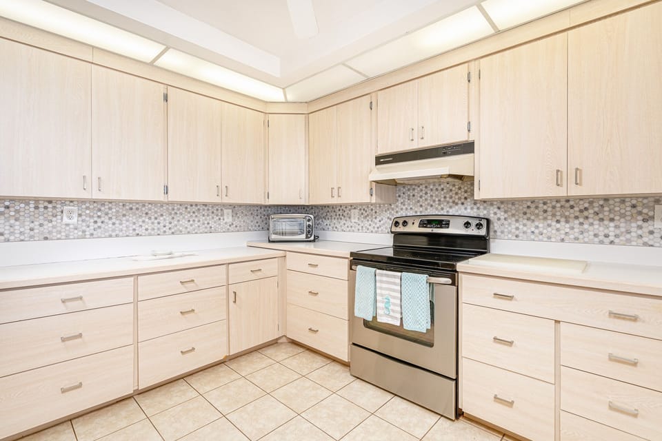 Toaster Oven and Keurig