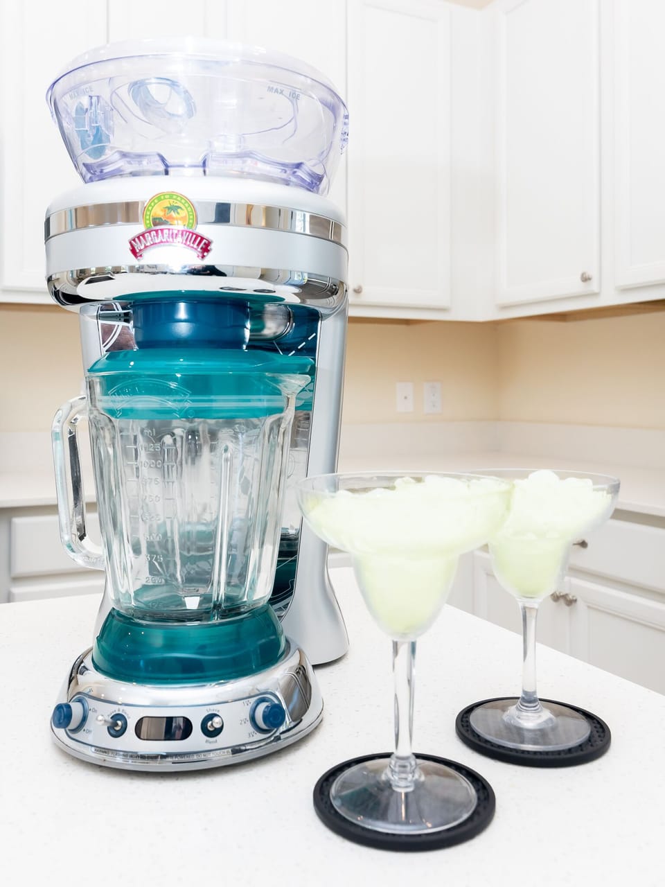 Margaritaville Frozen concoction maker is great to make your favorite margaritas