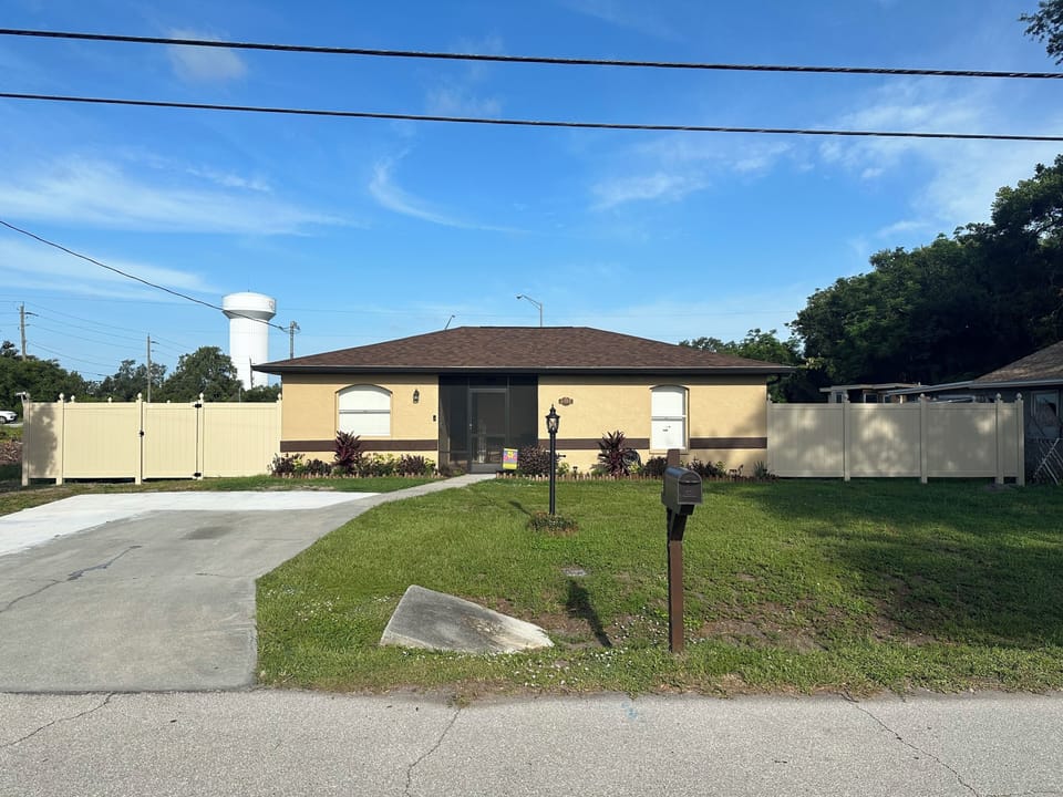 Sunshine Eleven Getaway 