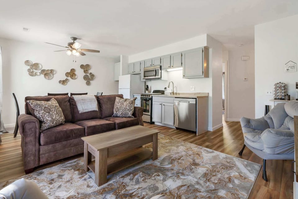 Condo, 1 King Bed with Sofa bed, Patio, Garden View (3 Bears Hideaway ) | Living area | 50-inch flat-screen TV with digital channels, fireplace