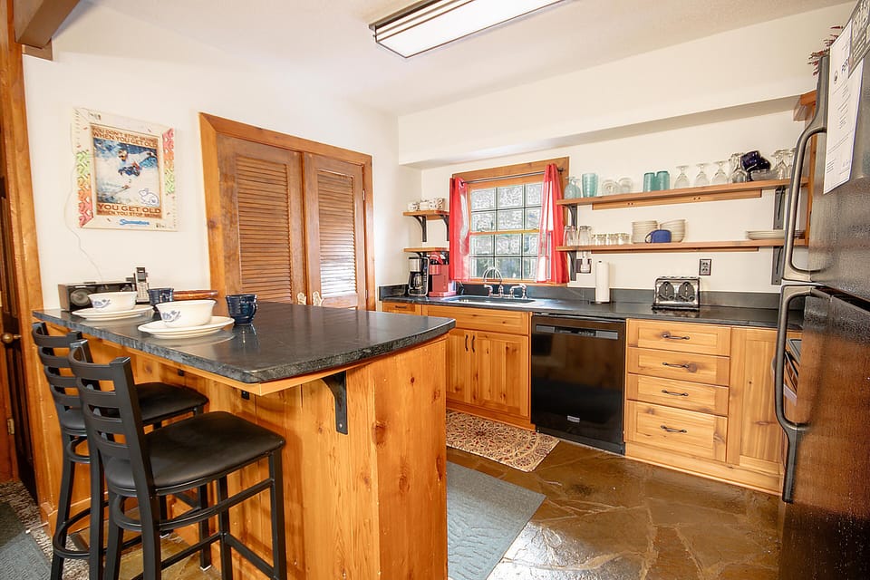 Cook up mountain-ready meals in a kitchen stocked with all the essentials!