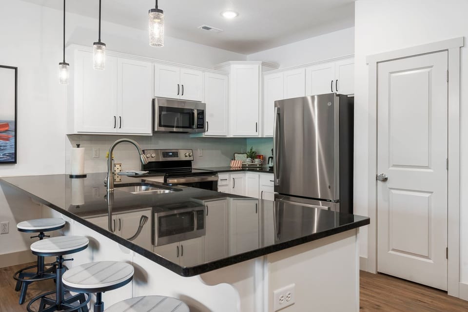 Condo, Multiple Beds, Pool Access (Lakeside Haven) | Private kitchen | Coffee/tea maker