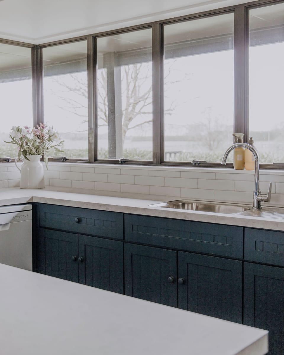 Entertainers kitchen.