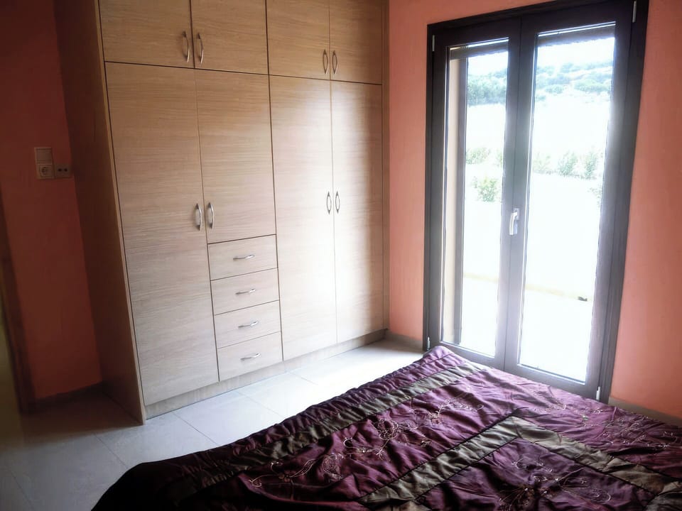 Bedroom storage space and wardrobe area