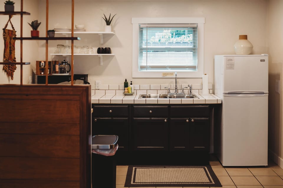 A fully equipped kitchen with everything you need to feel right at home.