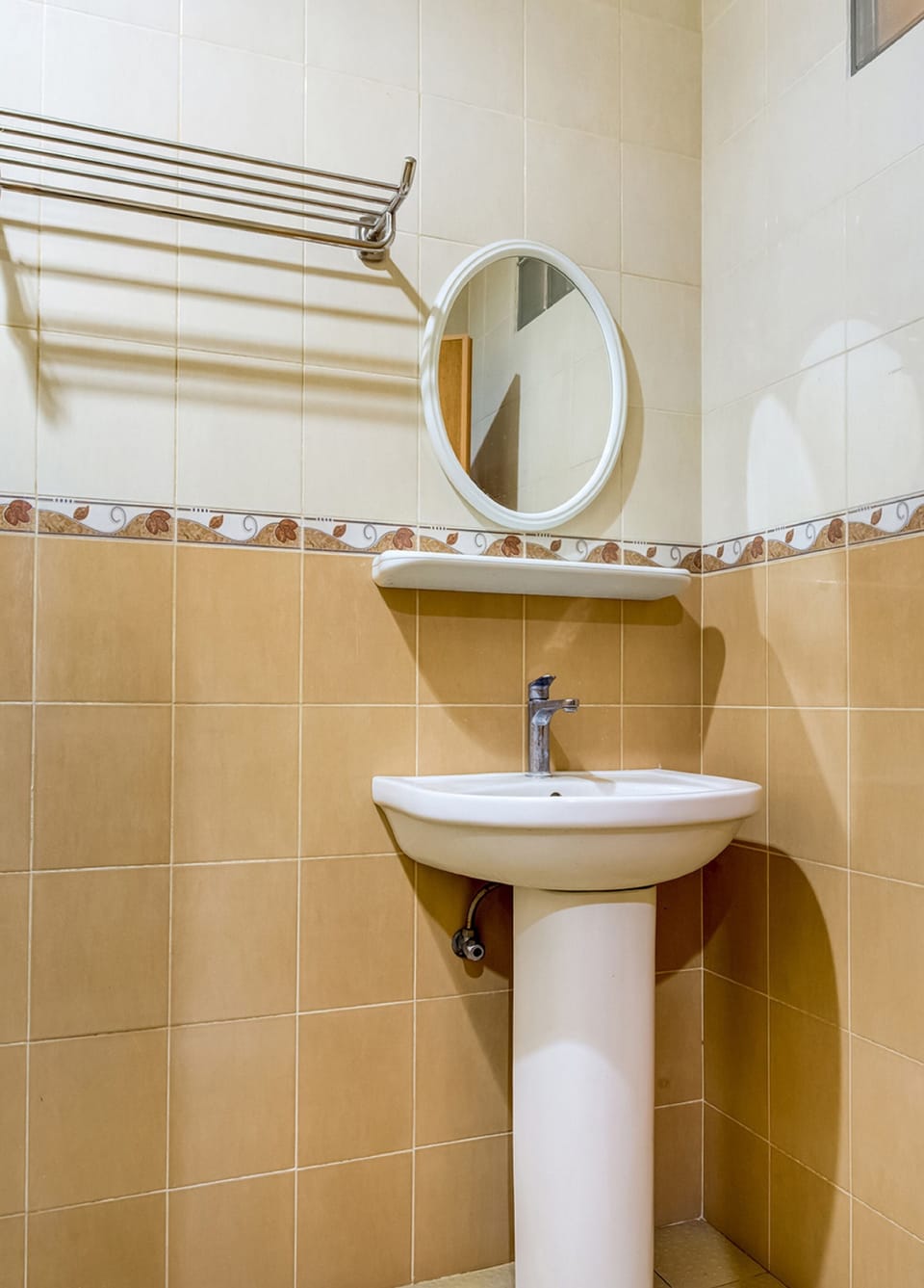 Standard Double Room | Bathroom | Shower