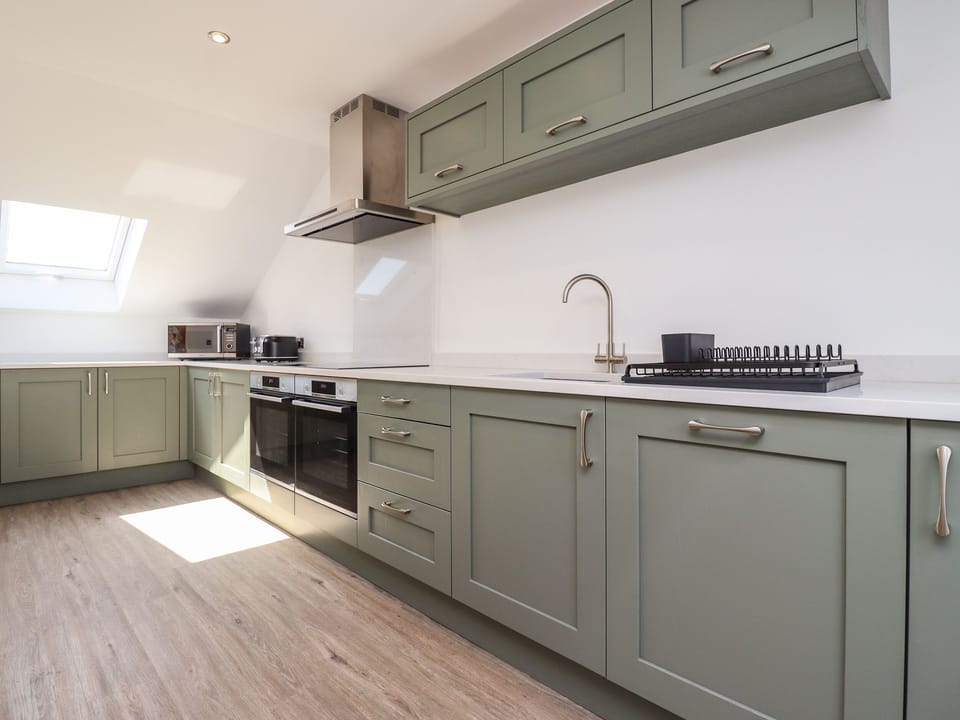 Fridge, dishwasher, electric kettle, toaster