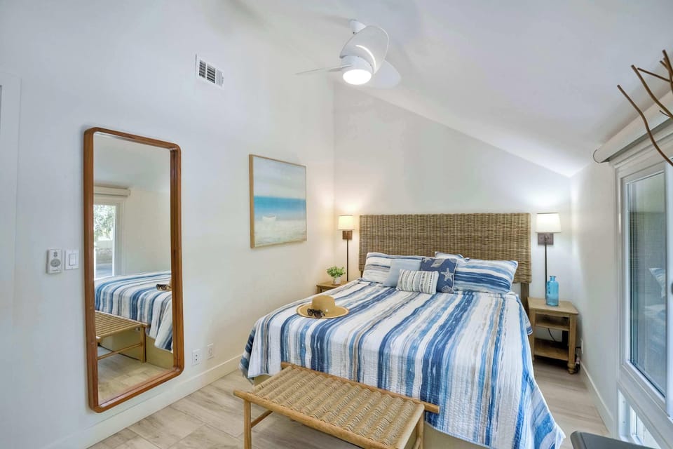 Condo, Multiple Beds, Balcony, Ocean View (Seaside Sunset) | 3 bedrooms, WiFi (free), individually decorated, individually furnished