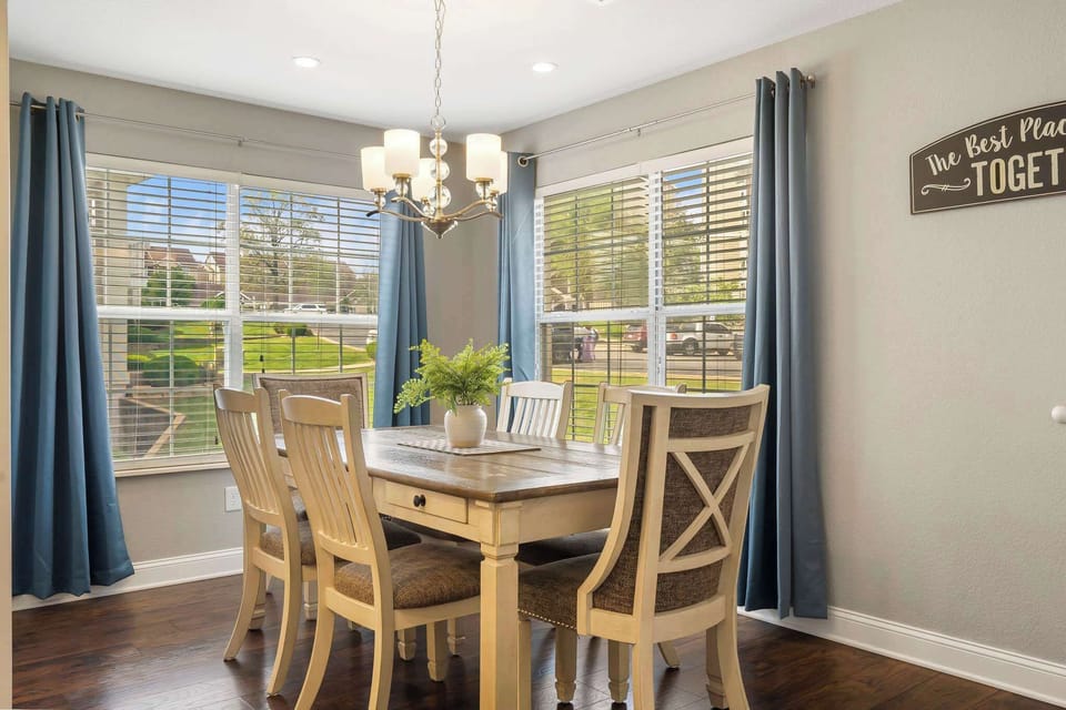 Condo, Multiple Beds, Balcony, Garden View (Tranquil Pondview Retreat) | Dining