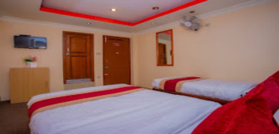 Double Room | Free WiFi, bed sheets