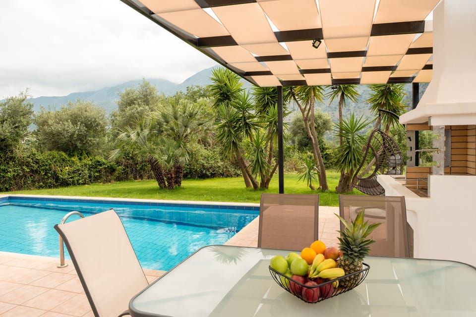 Villa | Pool | Outdoor pool