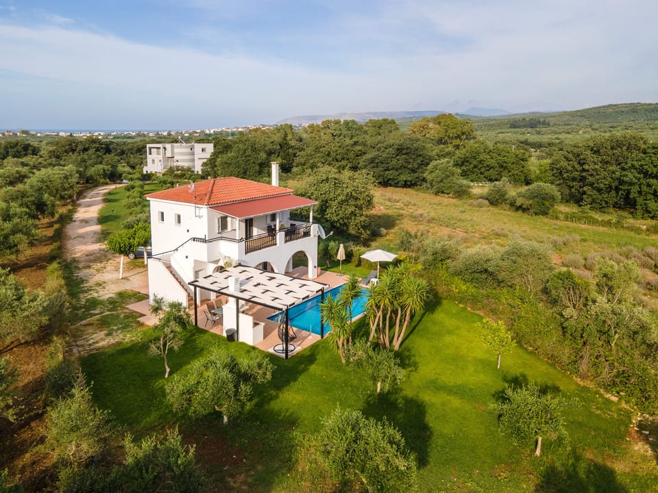 Villa | Exterior