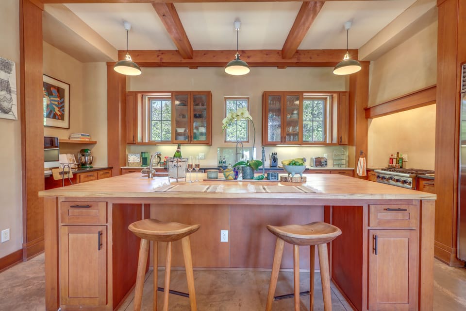 Kitchen | Cooking Basics | Spices | Stand Mixer