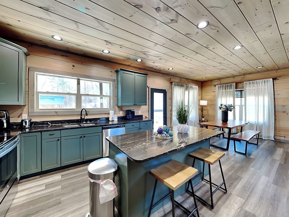 Studio (2 Bedrooms) | Property amenity