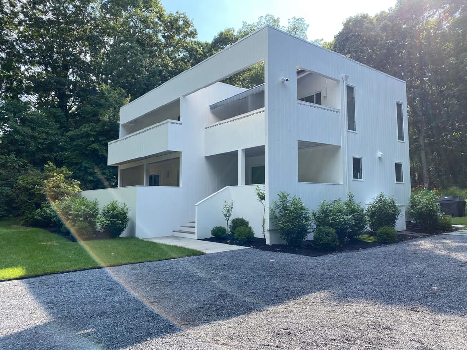 Newly renovated home + Large driveway