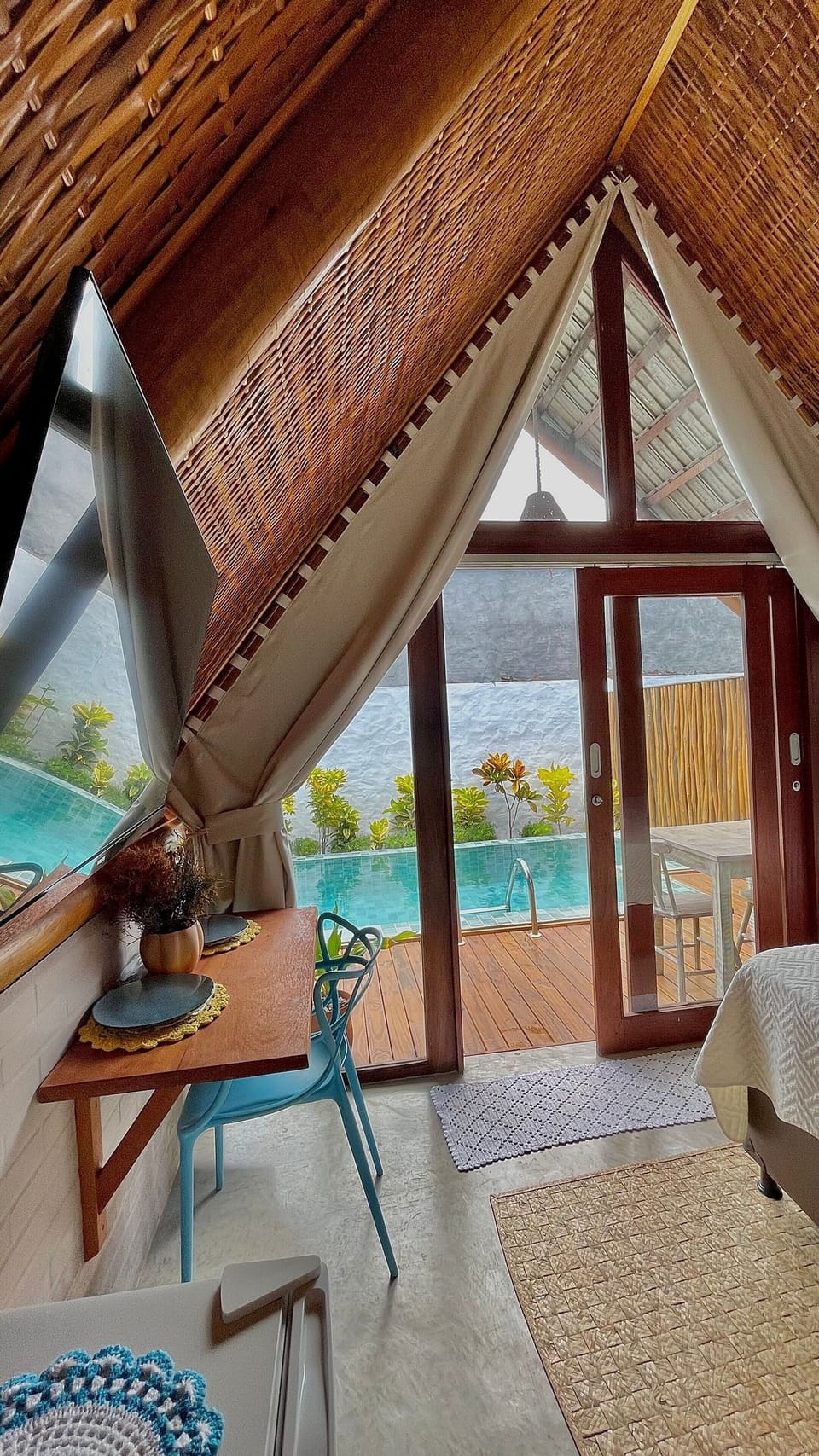 Chalet | 1 bedroom, minibar, individually decorated, individually furnished