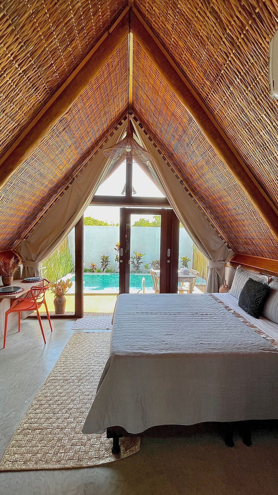 Chalet | 1 bedroom, minibar, individually decorated, individually furnished