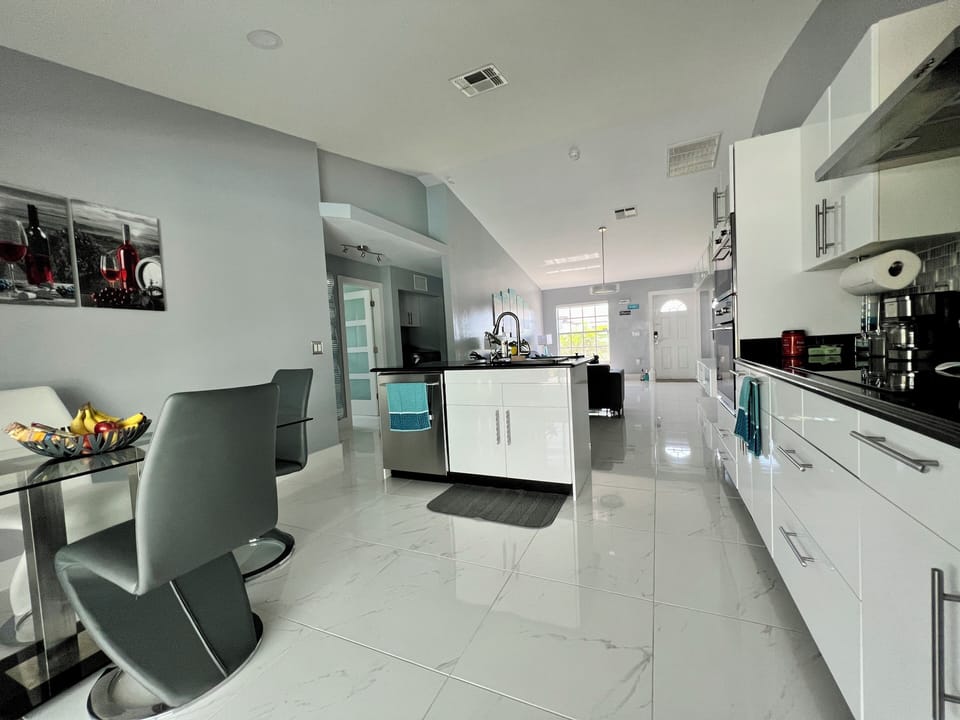 Dining area /  Kitchen