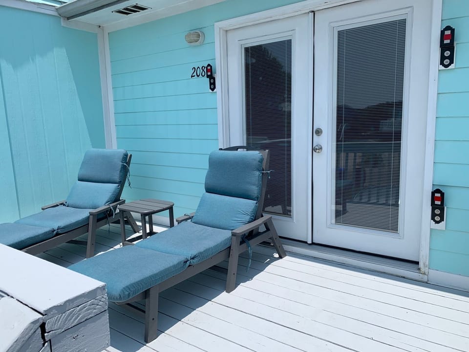 Enjoy sunny afternoons and cool evenings on the front deck.